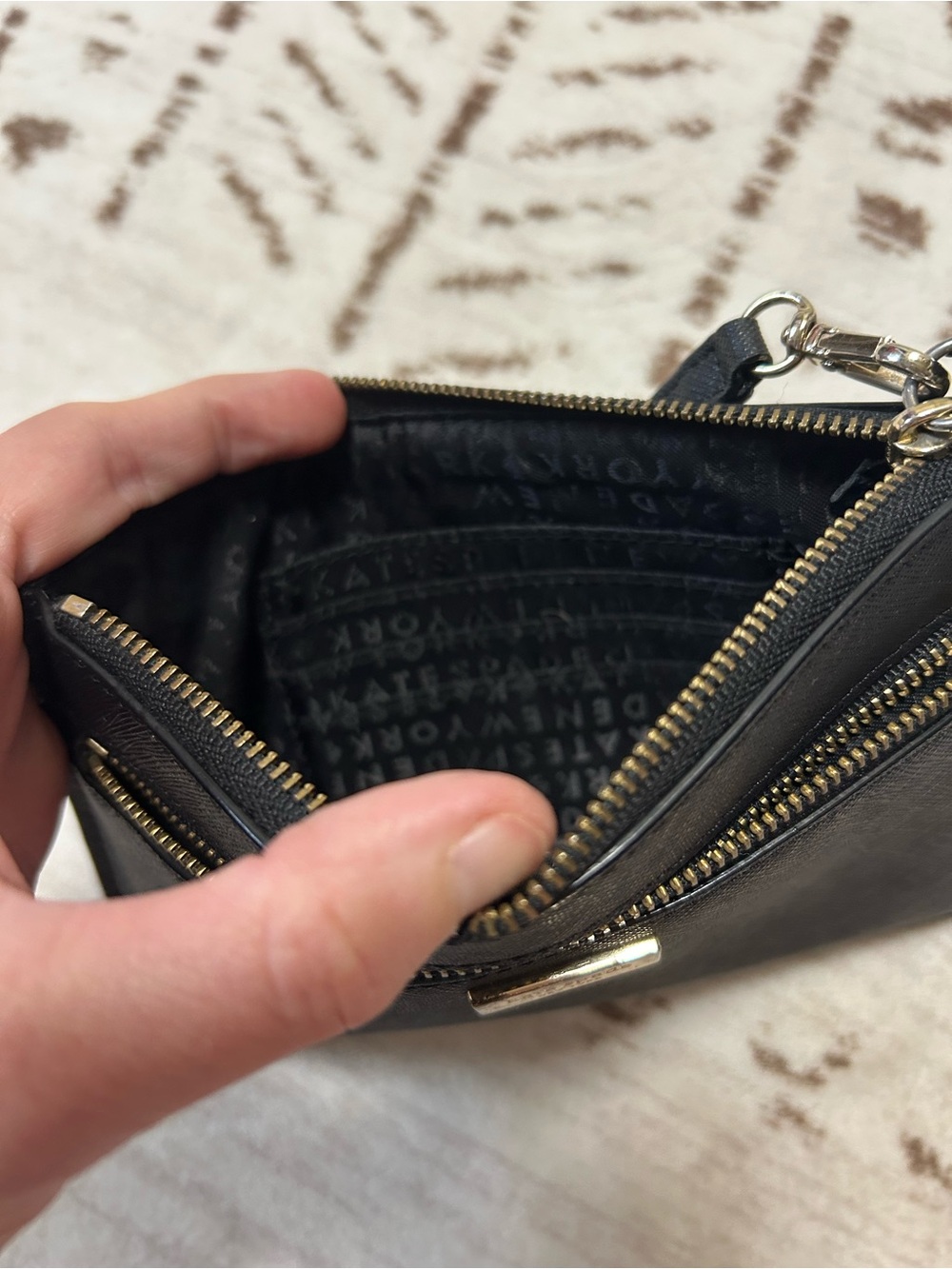 Kate Spade New York Black Saffiano Leather Wristlet Zip Clutch Quiet Luxury - Picture 5 of 7